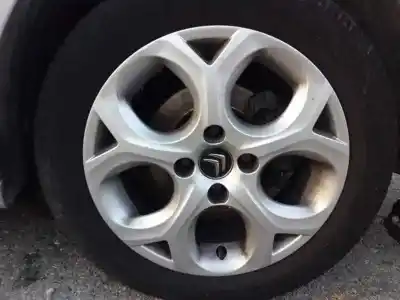 Veículo de Sucata citroen c3 collection do ano 2001 alimentado hm01