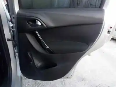 Veículo de Sucata citroen c3 collection do ano 2001 alimentado hm01