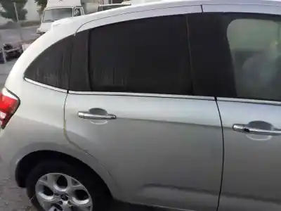 Veículo de Sucata citroen c3 collection do ano 2001 alimentado hm01