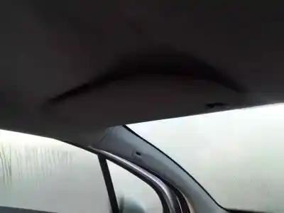 Veículo de Sucata citroen c3 collection do ano 2001 alimentado hm01