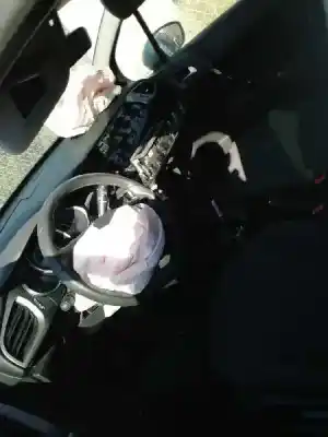 Scrapping Vehicle CITROEN C3 Collection of the year 2001 powered HM01