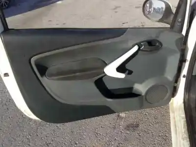 Scrapping Vehicle ford ka (ccu) titanium of the year 2001 powered 169a1000