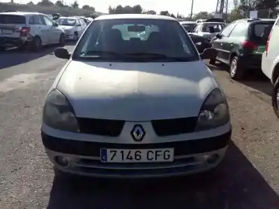 Здавання транспортного засобу renault clio ii fase ii (b/cb0) base authentique 82 cv / 60 kw року 2003 потужний 