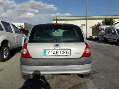Здавання транспортного засобу renault clio ii fase ii (b/cb0) base authentique 82 cv / 60 kw року 2003 потужний 