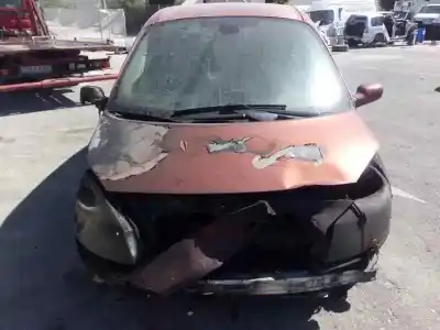 Утилизация автомобиля RENAULT SCENIC II Authentique 120 CV / 88 KW года 2001 питание F9Q812