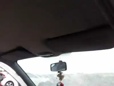 Здавання транспортного засобу renault clio ii fase ii (b/cb0) societe generique року 2004 потужний 