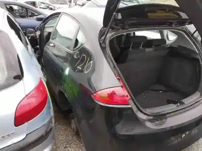 Veículo de Sucata seat leon (1p1) comfort limited do ano 2001 alimentado bxe