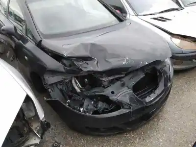 Veículo de Sucata seat leon (1p1) comfort limited do ano 2001 alimentado bxe