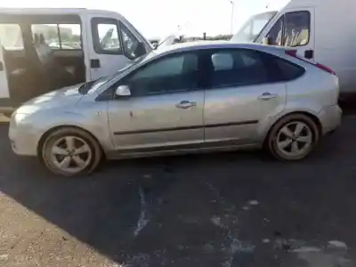 Veículo de Sucata FORD FOCUS BERLINA (CAP) Ambiente (D) do ano 2005 alimentado G8DA