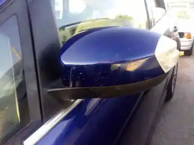 Veículo de Sucata ford c-max (ceu) ambiente 86 cv / 63 kw do ano 2015 alimentado t1da