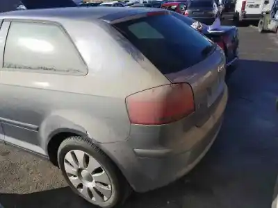 Veículo de Sucata audi a3 (8p) 1.9 tdi ambiente do ano 2001 alimentado bls