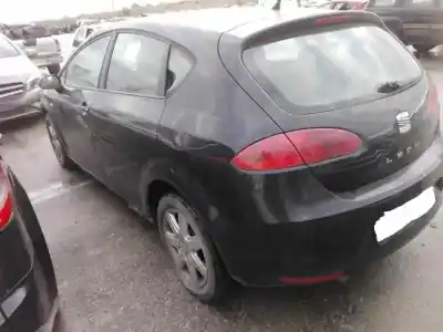 Veículo de Sucata SEAT LEON (1P1) Reference do ano 2006 alimentado BXE