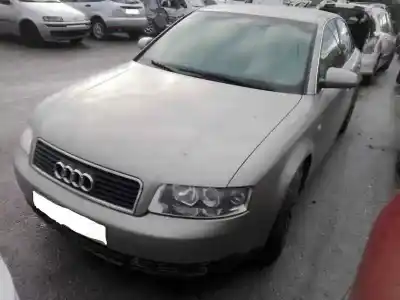Scrapping Vehicle audi a4 berlina (8e) 2.5 v6 24v tdi of the year 2003 powered ake