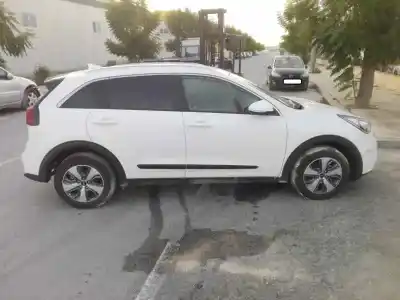 Veicolo di demolizione kia niro business dell'anno 2019 alimentato g4le