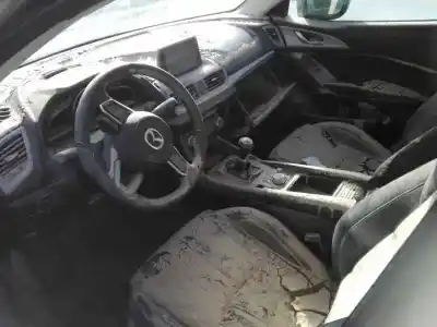 Veículo de Sucata mazda 3 lim. () black tech edition do ano 2018 alimentado pe