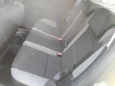 Veículo de Sucata peugeot 207 confort do ano 2001 alimentado kfv