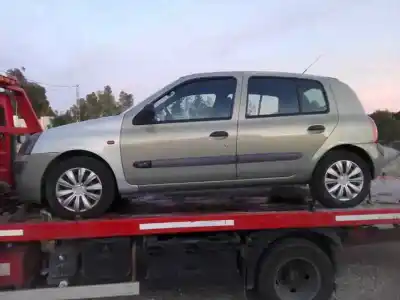 Утилизация автомобиля RENAULT CLIO II FASE II (B/CB0) Base Authentique 65 CV / 48 KW года 2001 питание K9K A7
