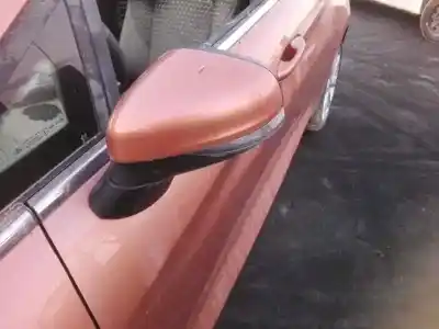 Veicolo di demolizione ford fiesta (ce1) active dell'anno 2001 alimentato sfjh