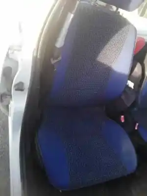 Veicolo di demolizione peugeot 106 (s2) kid dell'anno 2001 alimentato hfxtu1jp