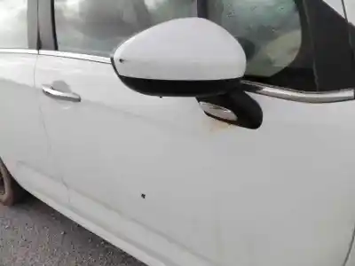 Scrapping Vehicle citroen c3 collection of the year 2001 powered hm01