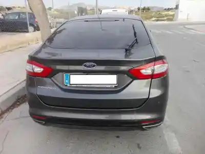 Veículo de Sucata ford mondeo turn. business edition 180 cv / 132 kw do ano 2001 alimentado t8cc