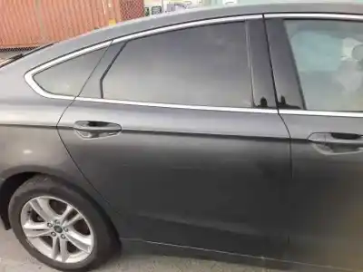 Veículo de Sucata ford mondeo turn. business edition 180 cv / 132 kw do ano 2001 alimentado t8cc