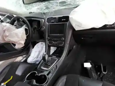 Veículo de Sucata ford mondeo turn. business edition 180 cv / 132 kw do ano 2001 alimentado t8cc