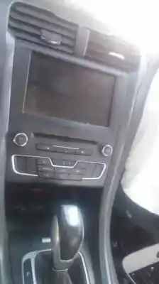 Veículo de Sucata ford mondeo turn. business edition 180 cv / 132 kw do ano 2001 alimentado t8cc