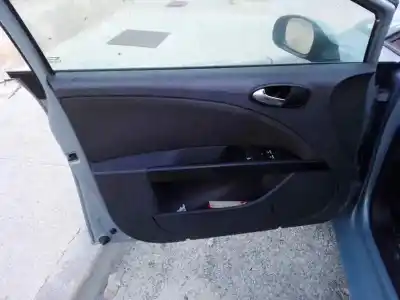 Veículo de Sucata seat leon (1p1) comfort limited do ano 2001 alimentado bkc