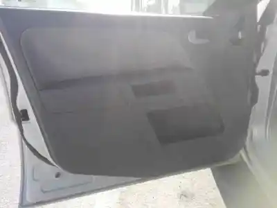 Здавання транспортного засобу ford fusion (cbk) ambiente року 2001 потужний f6ja
