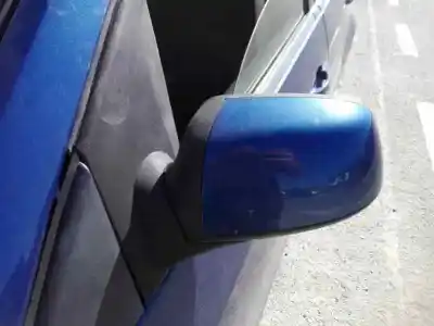 Veicolo di demolizione ford fiesta (cbk) ambiente dell'anno 2001 alimentato f6jb