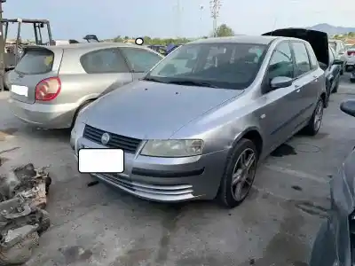 Veicolo di demolizione fiat stilo (192) 1.9 jtd cat dell'anno 2003 alimentato 192a1000