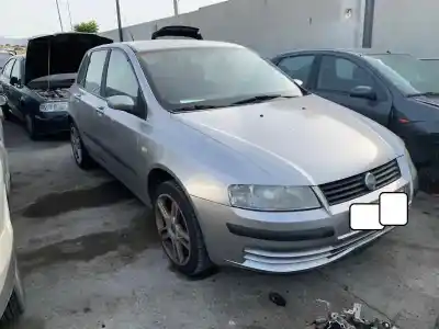 Veicolo di demolizione fiat stilo (192) 1.9 jtd cat dell'anno 2003 alimentato 192a1000