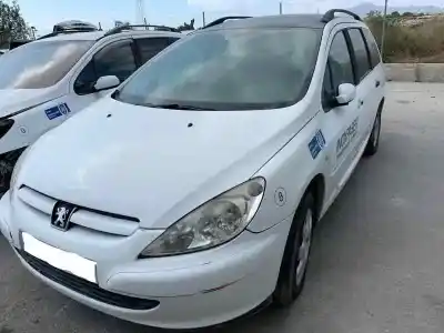 Veículo de Sucata peugeot 307 break / sw (s1) break xr do ano 2001 alimentado rhydw10td