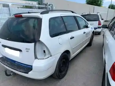 Veículo de Sucata peugeot 307 break / sw (s1) break xr do ano 2001 alimentado rhydw10td