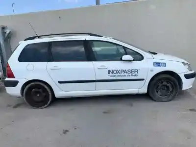 Veículo de Sucata peugeot 307 break / sw (s1) break xs do ano 2001 alimentado 9hydv6ted4