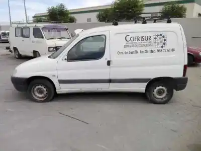 Veicolo di demolizione peugeot partner (s1) break dell'anno 2001 alimentato wjy