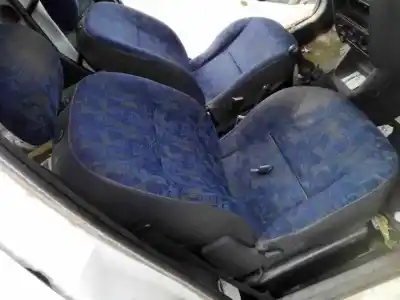 Veicolo di demolizione peugeot partner (s1) break dell'anno 2001 alimentato wjy