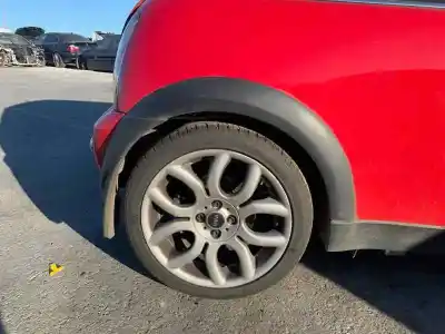 Scrapping Vehicle mini mini (r50, r53) one of the year 2001 powered w10b16a