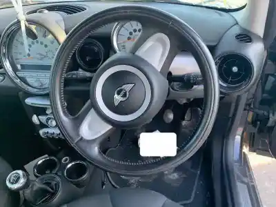 Veicolo di demolizione mini mini (r56) one dell'anno 2001 alimentato n12b14ab