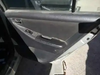 Veículo de Sucata toyota corolla (_e12_) 1.4 d (nde120_) do ano 2006 alimentado d-1nd