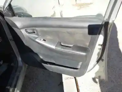 Veículo de Sucata toyota corolla (_e12_) 1.4 d (nde120_) do ano 2006 alimentado d-1nd