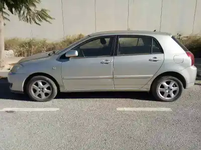 Veículo de Sucata toyota corolla (_e12_) 1.4 d (nde120_) do ano 2006 alimentado d-1nd