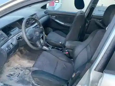 Veículo de Sucata toyota corolla (_e12_) 1.4 d (nde120_) do ano 2006 alimentado d-1nd