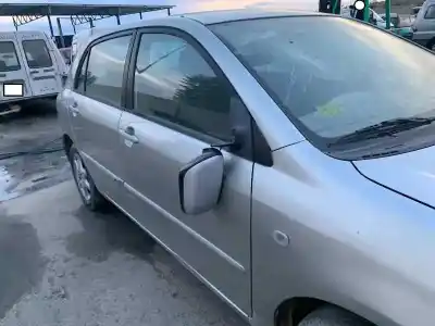 Veículo de Sucata toyota corolla (_e12_) 1.4 d (nde120_) do ano 2006 alimentado d-1nd