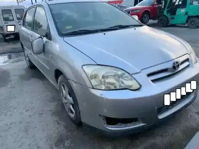 Veículo de Sucata toyota corolla (_e12_) 1.4 d (nde120_) do ano 2006 alimentado d-1nd
