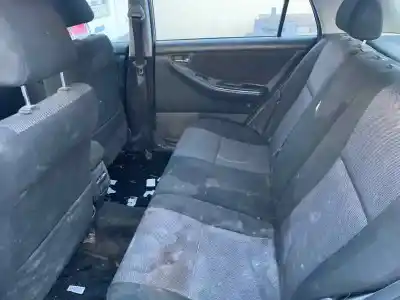 Veículo de Sucata toyota corolla (_e12_) 1.4 d (nde120_) do ano 2006 alimentado d-1nd