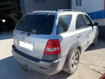 Vehicul casat kia sorento 2.5 crdi concept al anului 2001 alimentat d4cb