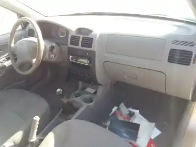 Veículo de Sucata kia rio ipanema berlina do ano 2004 alimentado ga3d