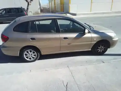 Veículo de Sucata kia rio ipanema berlina do ano 2004 alimentado ga3d